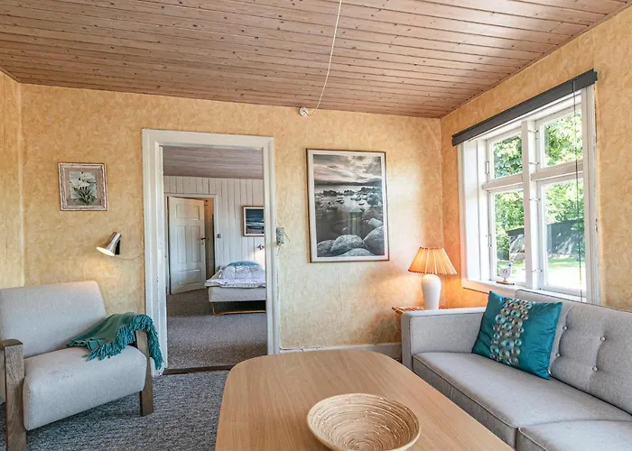 Risegard, Lejl A * Åkirkeby